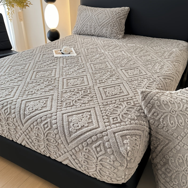 CH.Kourosh- Soft Cozy Throw Blanket with Geometric Patterns - Perfect for Home Décor & Relaxation