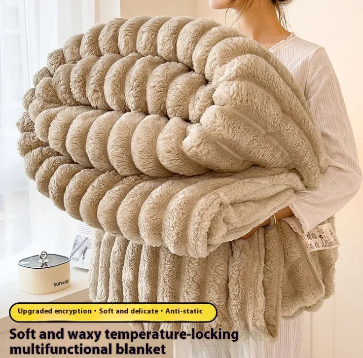 Luxurious Velvet Nap Blanket - Ultra Soft and Warm for Cold Days