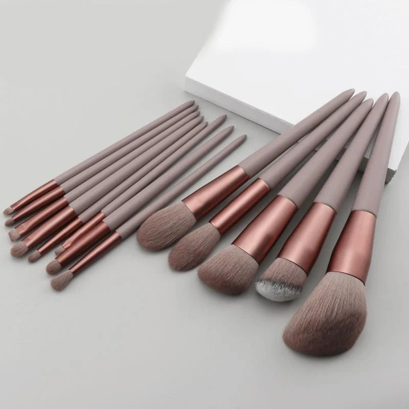 13 PCS Makeup Brush Set - Soft, Durable, Perfect for Foundation & Eyeshadow