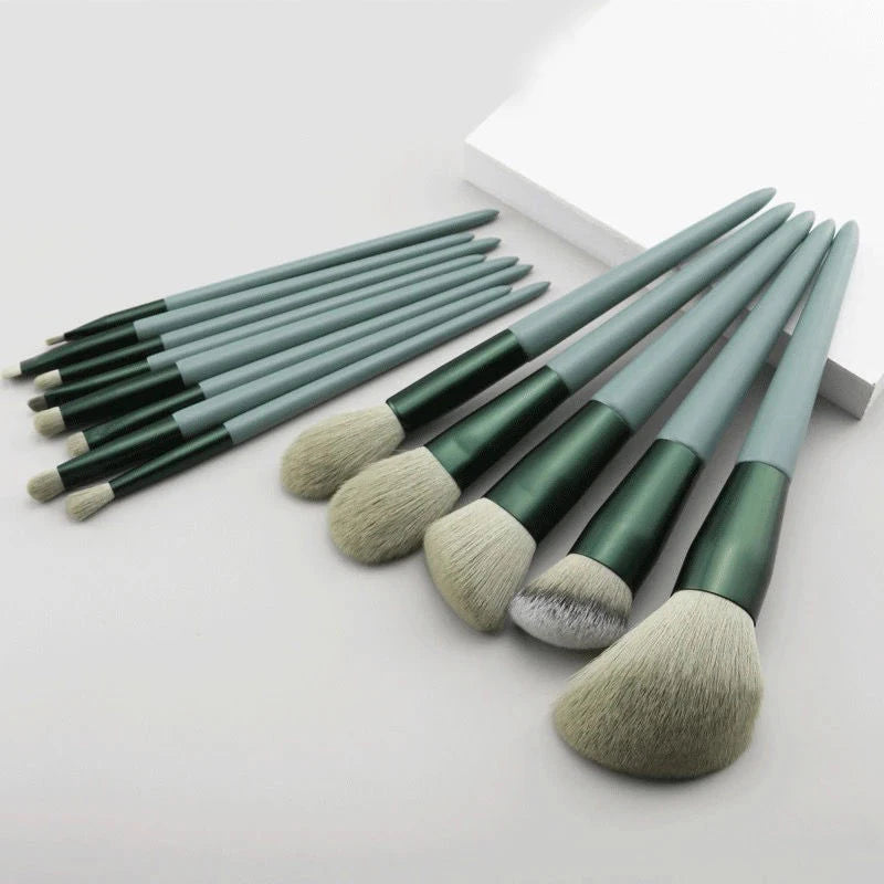 13 PCS Makeup Brush Set - Soft, Durable, Perfect for Foundation & Eyeshadow