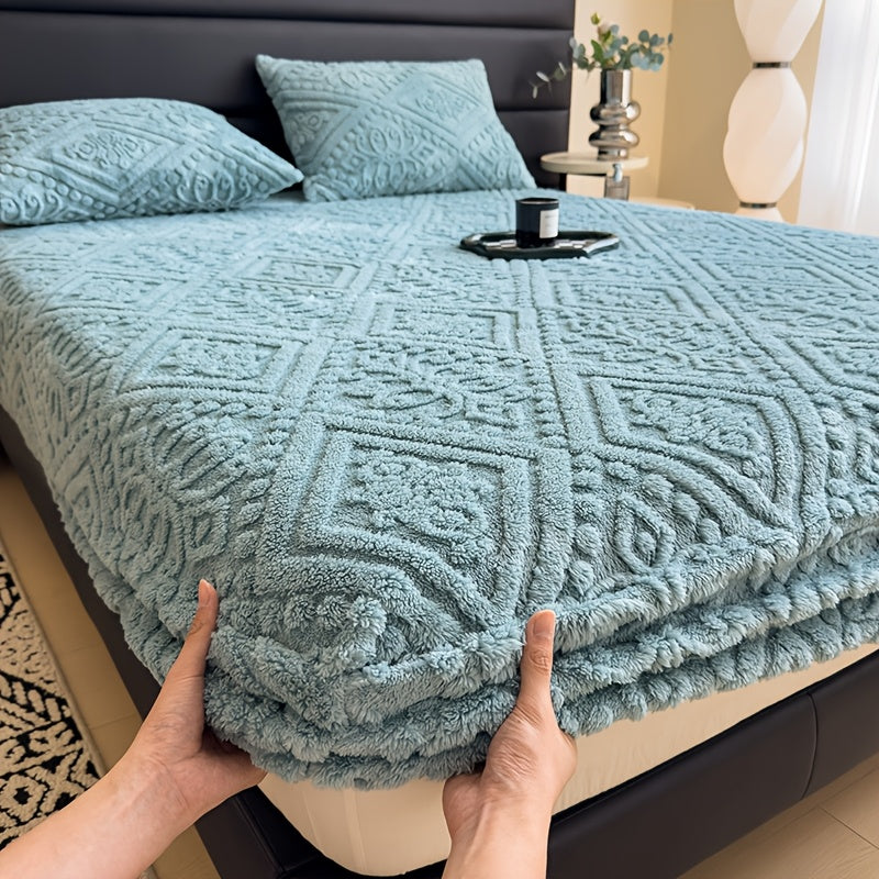 CH.Kourosh- Soft Cozy Throw Blanket with Geometric Patterns - Perfect for Home Décor & Relaxation